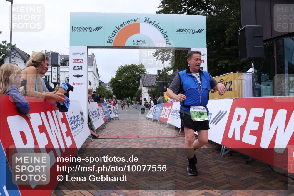 30.08.2026 - Blankeneser Heldenlauf Lena Gebhardt http://msf.ph/oto/10077556 30.08.2026 10:45:10 Ziel 5718 meine-sportfotos.de