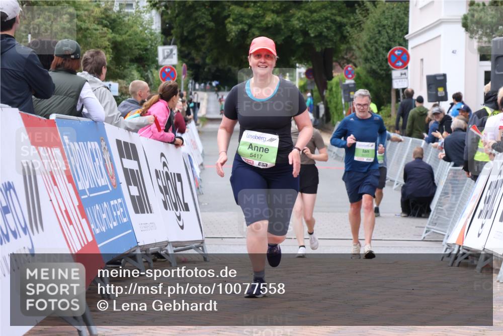 30.08.2026 - Blankeneser Heldenlauf Lena Gebhardt http://msf.ph/oto/10077558 30.08.2026 10:45:21 Ziel 5417 meine-sportfotos.de
