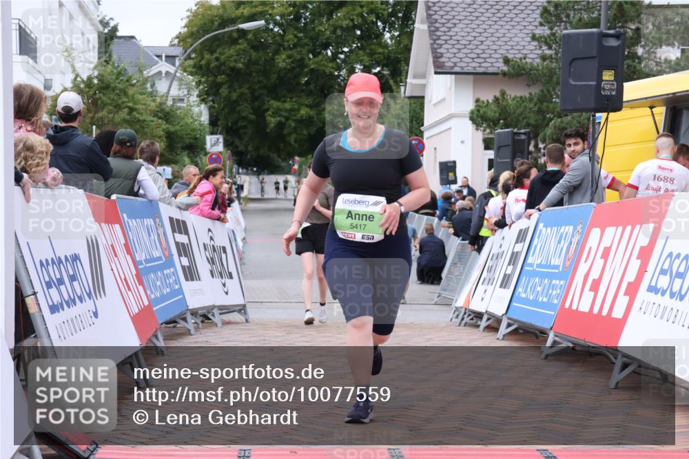 30.08.2026 - Blankeneser Heldenlauf Lena Gebhardt http://msf.ph/oto/10077559 30.08.2026 10:45:23 Ziel 5417 meine-sportfotos.de