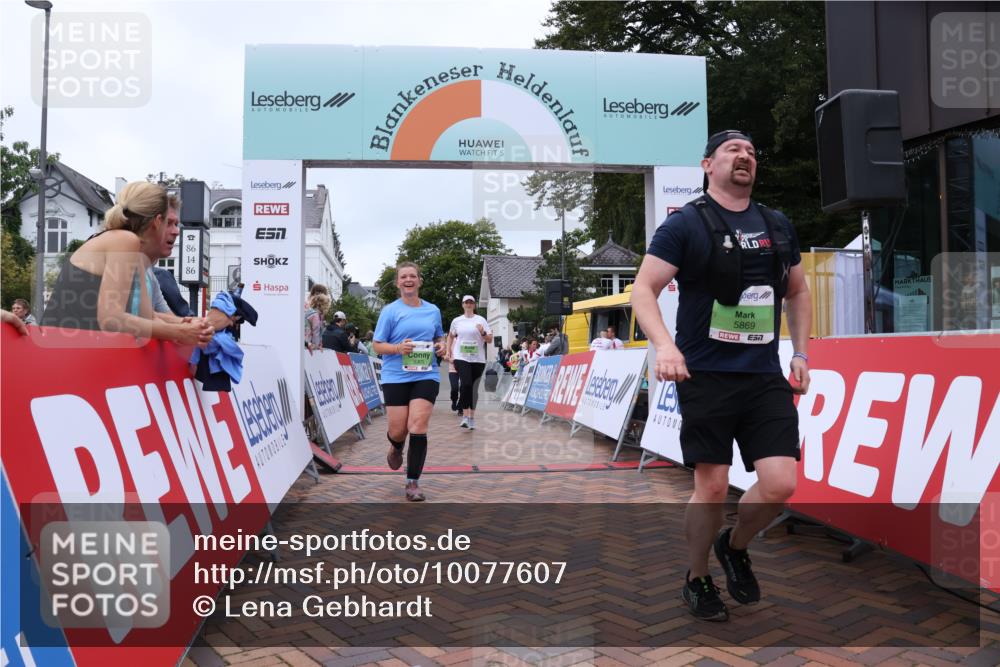 30.08.2026 - Blankeneser Heldenlauf Lena Gebhardt http://msf.ph/oto/10077607 30.08.2026 10:46:59 Ziel 5012, 5054, 5305, 5508, 5869 meine-sportfotos.de