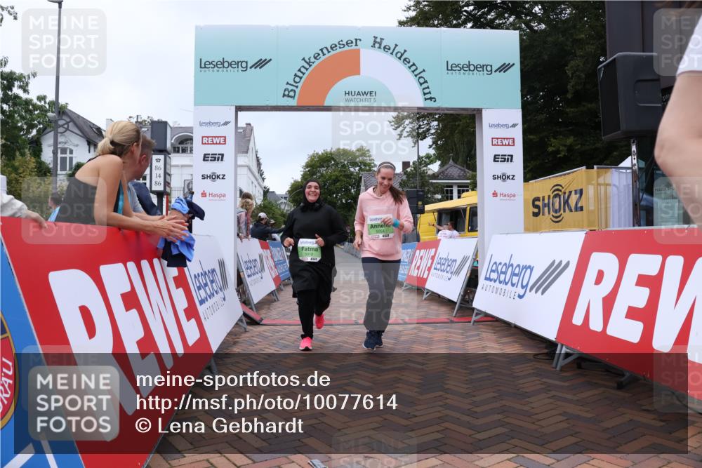 30.08.2026 - Blankeneser Heldenlauf Lena Gebhardt http://msf.ph/oto/10077614 30.08.2026 10:47:03 Ziel 5012, 5054, 5305, 5418, 5508, 5869 meine-sportfotos.de