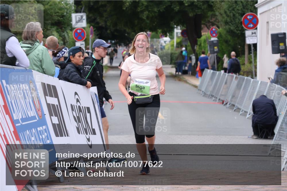 30.08.2026 - Blankeneser Heldenlauf Lena Gebhardt http://msf.ph/oto/10077622 30.08.2026 10:47:22 Ziel  meine-sportfotos.de
