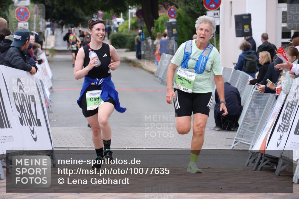 30.08.2026 - Blankeneser Heldenlauf Lena Gebhardt http://msf.ph/oto/10077635 30.08.2026 10:47:35 Ziel 5094, 5287, 5518 meine-sportfotos.de