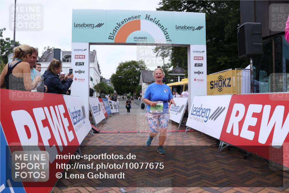 30.08.2026 - Blankeneser Heldenlauf Lena Gebhardt http://msf.ph/oto/10077675 30.08.2026 10:48:18 Ziel 5245, 5291, 5361, 5424, 5451, 5468, 5510, 5735 meine-sportfotos.de