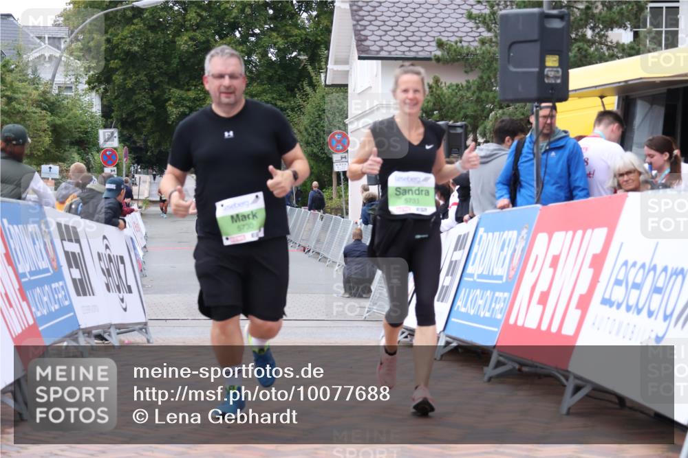 30.08.2026 - Blankeneser Heldenlauf Lena Gebhardt http://msf.ph/oto/10077688 30.08.2026 10:48:47 Ziel 5730, 5731 meine-sportfotos.de