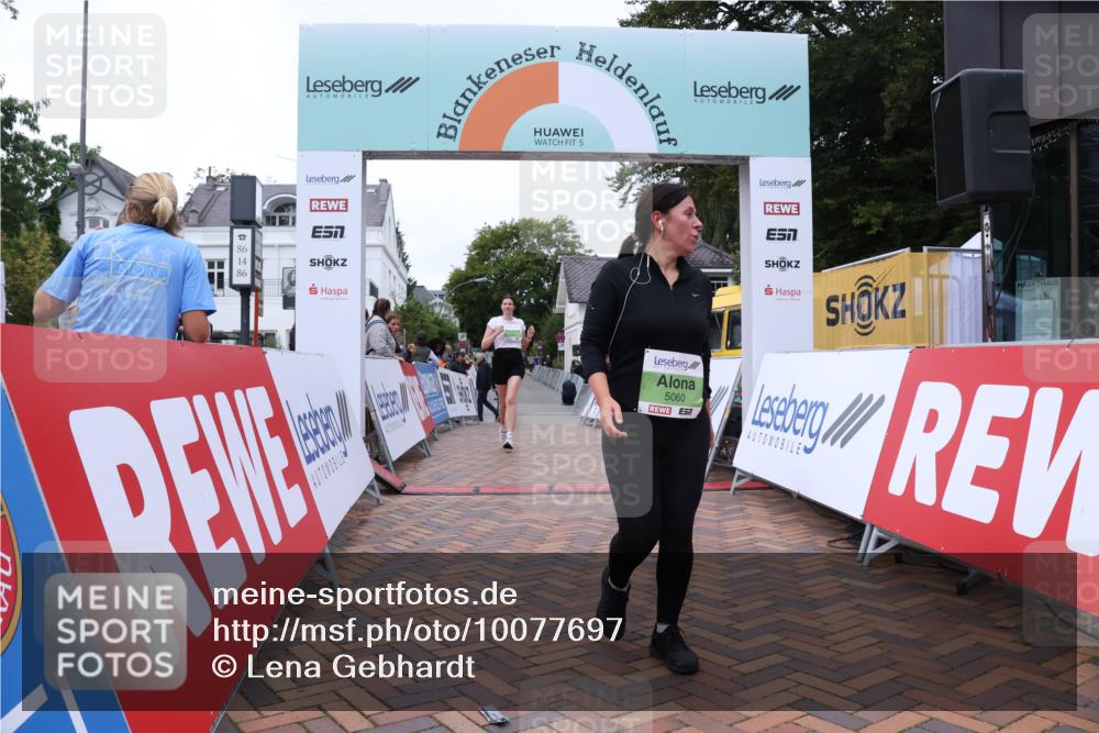 30.08.2026 - Blankeneser Heldenlauf Lena Gebhardt http://msf.ph/oto/10077697 30.08.2026 10:48:57 Ziel 5060, 5251, 5730, 5731 meine-sportfotos.de