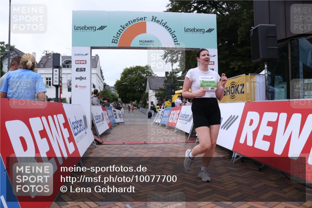 30.08.2026 - Blankeneser Heldenlauf Lena Gebhardt http://msf.ph/oto/10077700 30.08.2026 10:49:00 Ziel 5060, 5251 meine-sportfotos.de