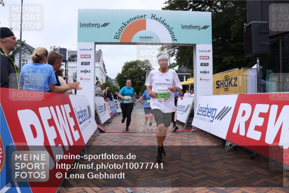 30.08.2026 - Blankeneser Heldenlauf Lena Gebhardt http://msf.ph/oto/10077741 30.08.2026 10:50:39 Ziel 5136, 5707, 5831, 5860 meine-sportfotos.de