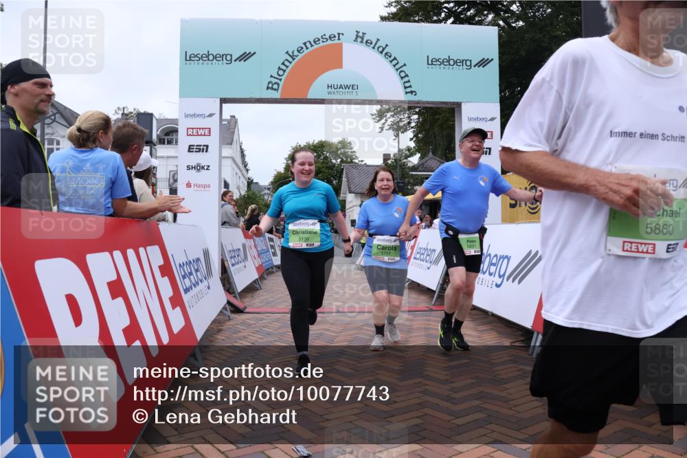 30.08.2026 - Blankeneser Heldenlauf Lena Gebhardt http://msf.ph/oto/10077743 30.08.2026 10:50:40 Ziel 5136, 5707, 5831, 5860 meine-sportfotos.de