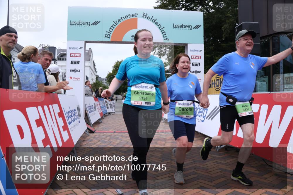 30.08.2026 - Blankeneser Heldenlauf Lena Gebhardt http://msf.ph/oto/10077745 30.08.2026 10:50:41 Ziel 5136, 5707, 5831, 5860 meine-sportfotos.de