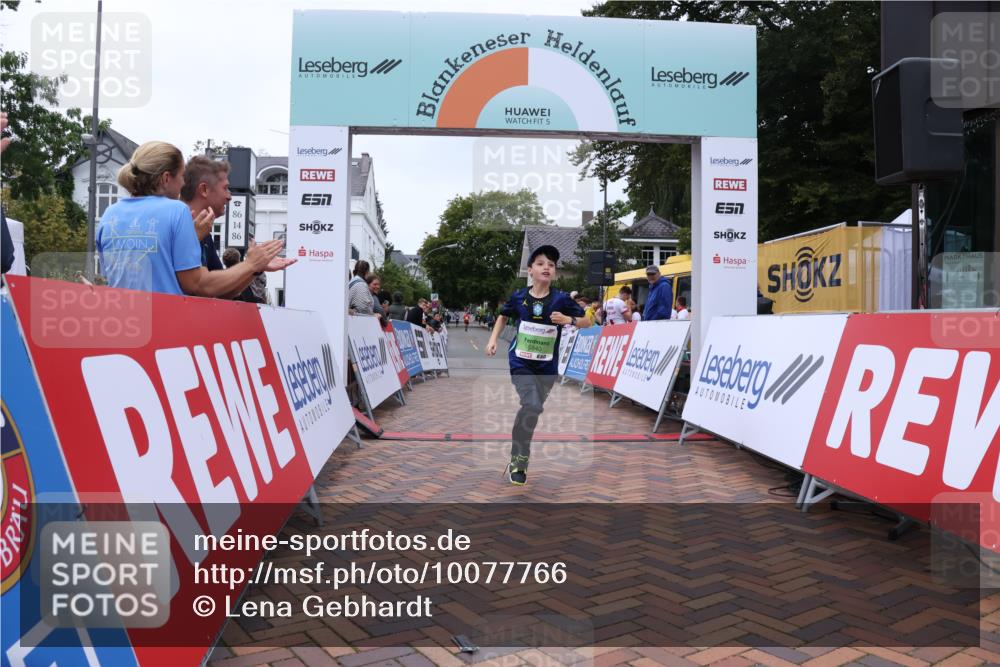 30.08.2026 - Blankeneser Heldenlauf Lena Gebhardt http://msf.ph/oto/10077766 30.08.2026 10:51:57 Ziel 5840 meine-sportfotos.de