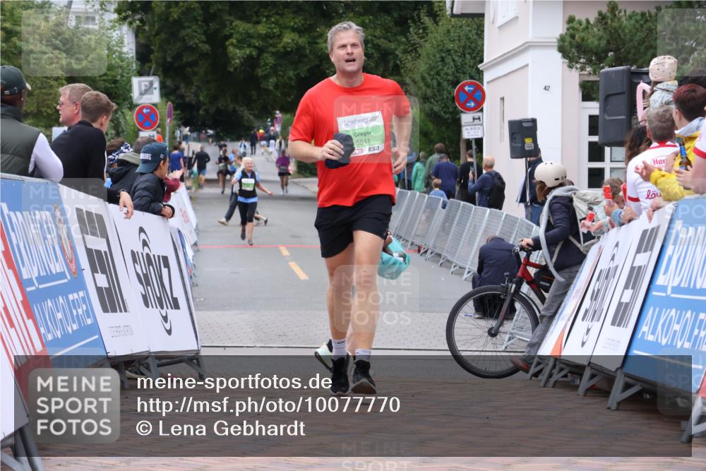 30.08.2026 - Blankeneser Heldenlauf Lena Gebhardt http://msf.ph/oto/10077770 30.08.2026 10:52:17 Ziel 5841 meine-sportfotos.de