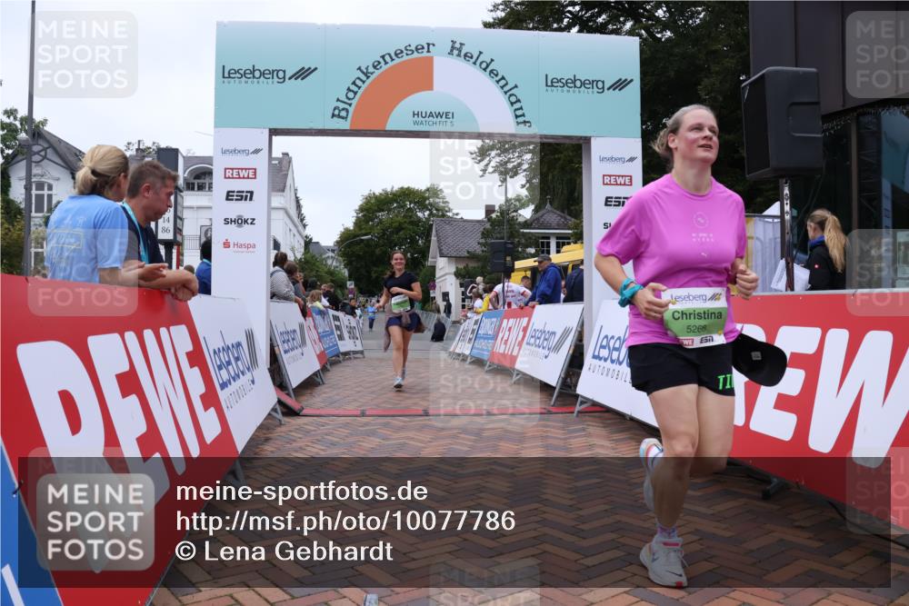 30.08.2026 - Blankeneser Heldenlauf Lena Gebhardt http://msf.ph/oto/10077786 30.08.2026 10:52:48 Ziel 5266, 5772 meine-sportfotos.de