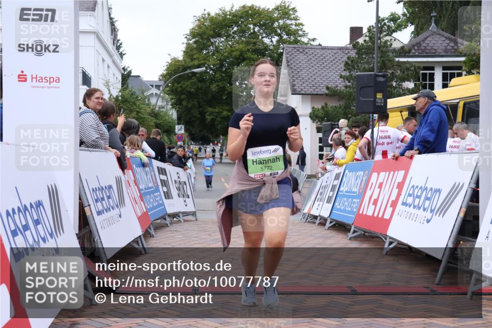 30.08.2026 - Blankeneser Heldenlauf Lena Gebhardt http://msf.ph/oto/10077787 30.08.2026 10:52:49 Ziel 5266, 5772 meine-sportfotos.de