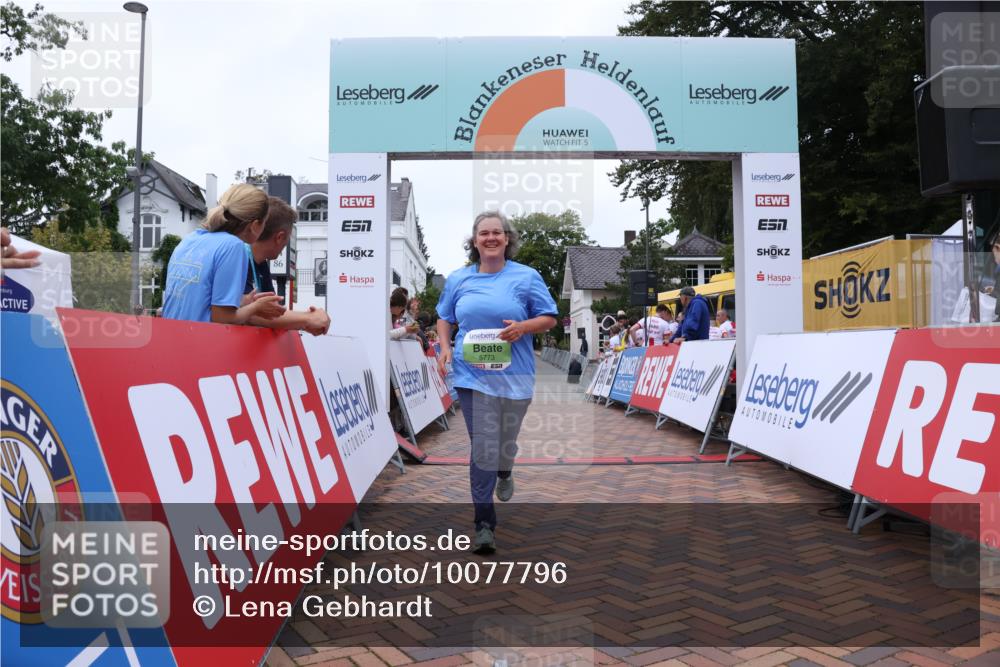30.08.2026 - Blankeneser Heldenlauf Lena Gebhardt http://msf.ph/oto/10077796 30.08.2026 10:53:03 Ziel 5773 meine-sportfotos.de