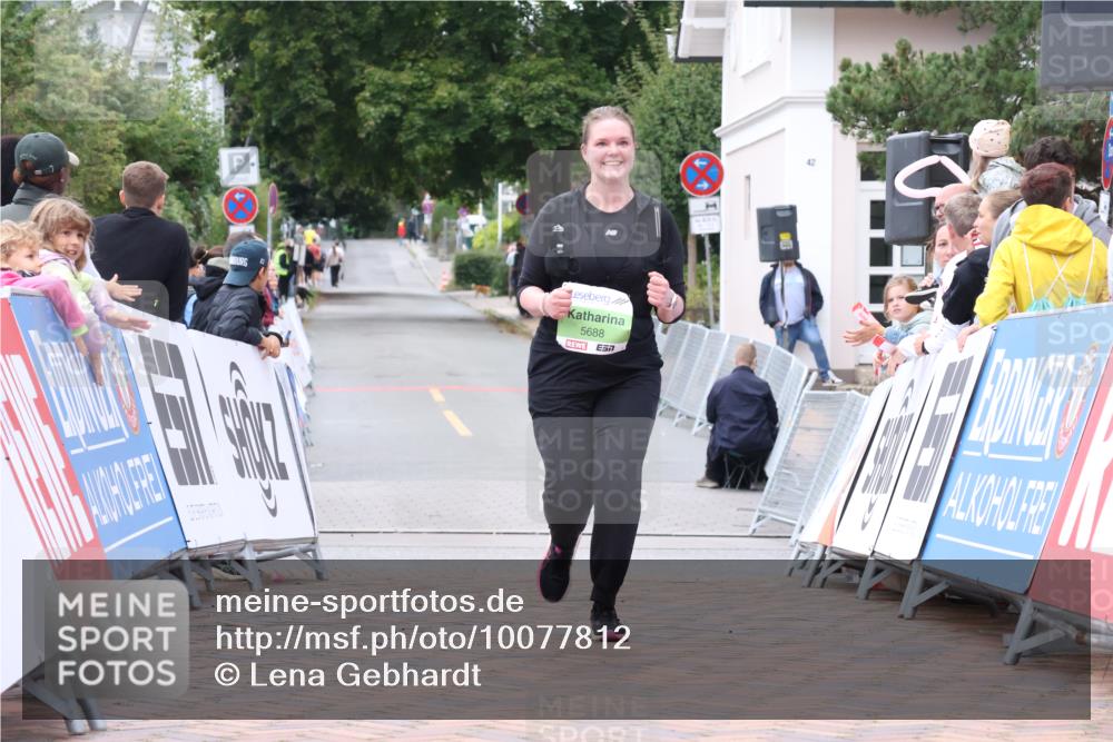 30.08.2026 - Blankeneser Heldenlauf Lena Gebhardt http://msf.ph/oto/10077812 30.08.2026 10:53:59 Ziel 5688 meine-sportfotos.de