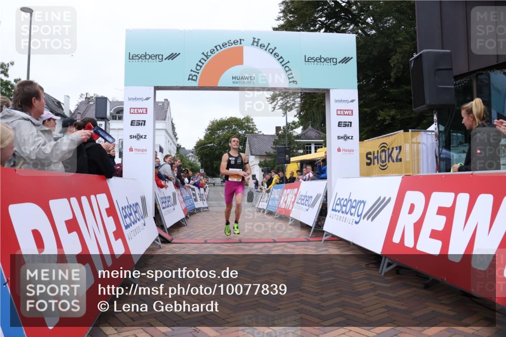 30.08.2026 - Blankeneser Heldenlauf Lena Gebhardt http://msf.ph/oto/10077839 30.08.2026 11:02:12 Ziel 2492 meine-sportfotos.de