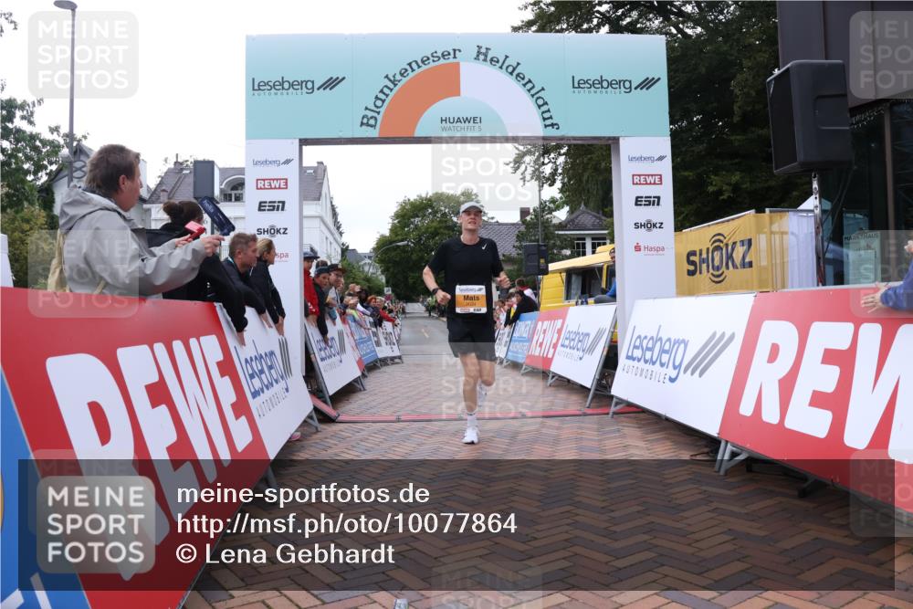 30.08.2026 - Blankeneser Heldenlauf Lena Gebhardt http://msf.ph/oto/10077864 30.08.2026 11:09:16 Ziel 2034 meine-sportfotos.de