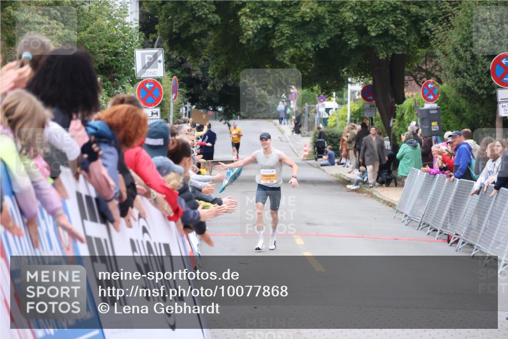 30.08.2026 - Blankeneser Heldenlauf Lena Gebhardt http://msf.ph/oto/10077868 30.08.2026 11:14:26 Ziel  meine-sportfotos.de