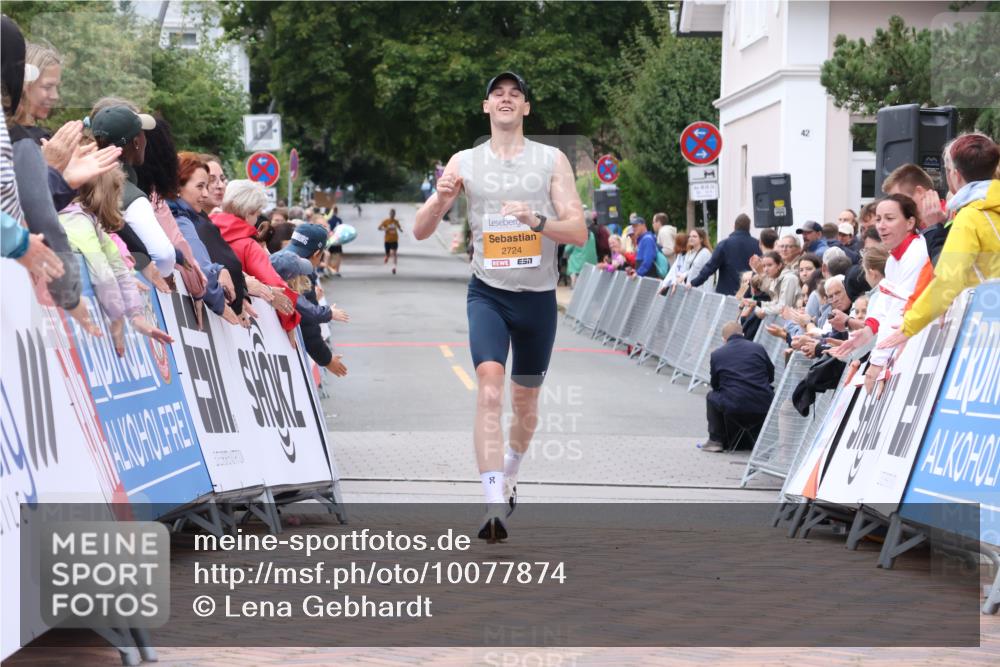30.08.2026 - Blankeneser Heldenlauf Lena Gebhardt http://msf.ph/oto/10077874 30.08.2026 11:14:33 Ziel 2724 meine-sportfotos.de