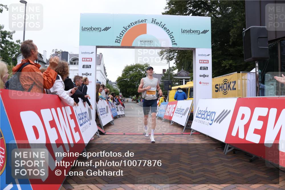 30.08.2026 - Blankeneser Heldenlauf Lena Gebhardt http://msf.ph/oto/10077876 30.08.2026 11:14:35 Ziel 2724 meine-sportfotos.de