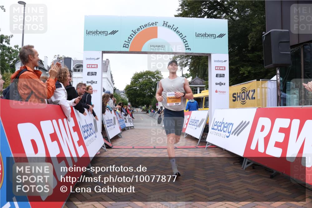30.08.2026 - Blankeneser Heldenlauf Lena Gebhardt http://msf.ph/oto/10077877 30.08.2026 11:14:36 Ziel 2724 meine-sportfotos.de