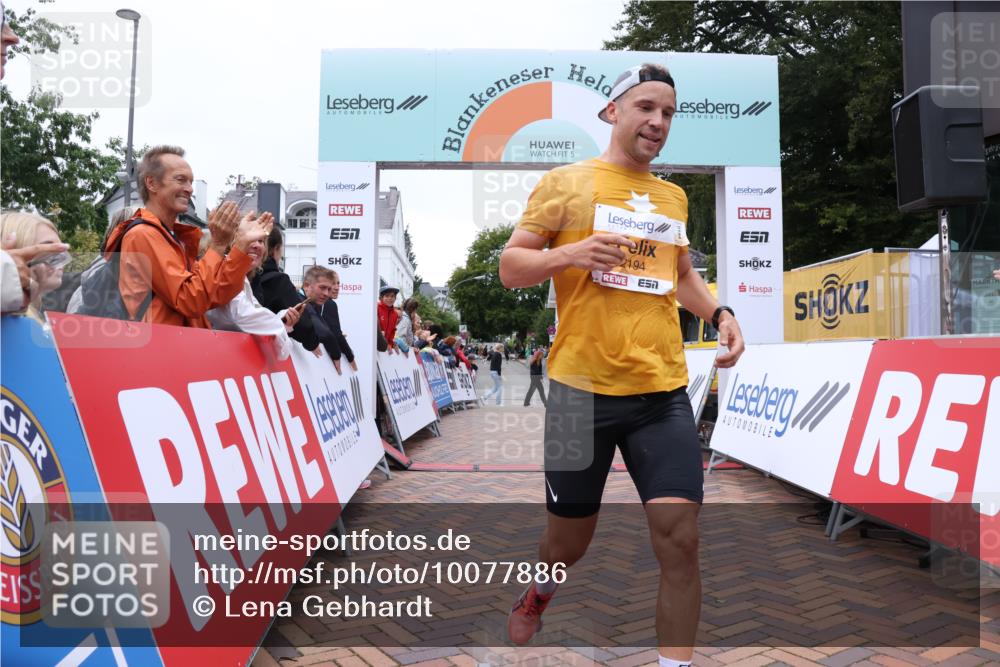 30.08.2026 - Blankeneser Heldenlauf Lena Gebhardt http://msf.ph/oto/10077886 30.08.2026 11:14:55 Ziel 2194 meine-sportfotos.de