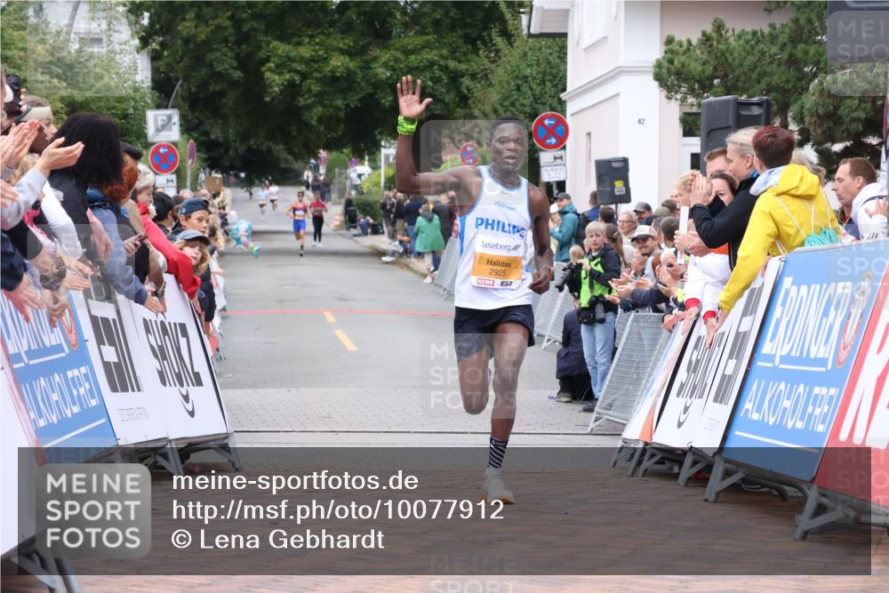 30.08.2026 - Blankeneser Heldenlauf Lena Gebhardt http://msf.ph/oto/10077912 30.08.2026 11:17:00 Ziel 2925 meine-sportfotos.de