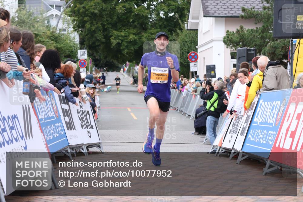 30.08.2026 - Blankeneser Heldenlauf Lena Gebhardt http://msf.ph/oto/10077952 30.08.2026 11:18:02 Ziel 2423 meine-sportfotos.de