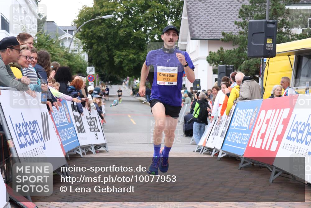 30.08.2026 - Blankeneser Heldenlauf Lena Gebhardt http://msf.ph/oto/10077953 30.08.2026 11:18:03 Ziel 2423 meine-sportfotos.de