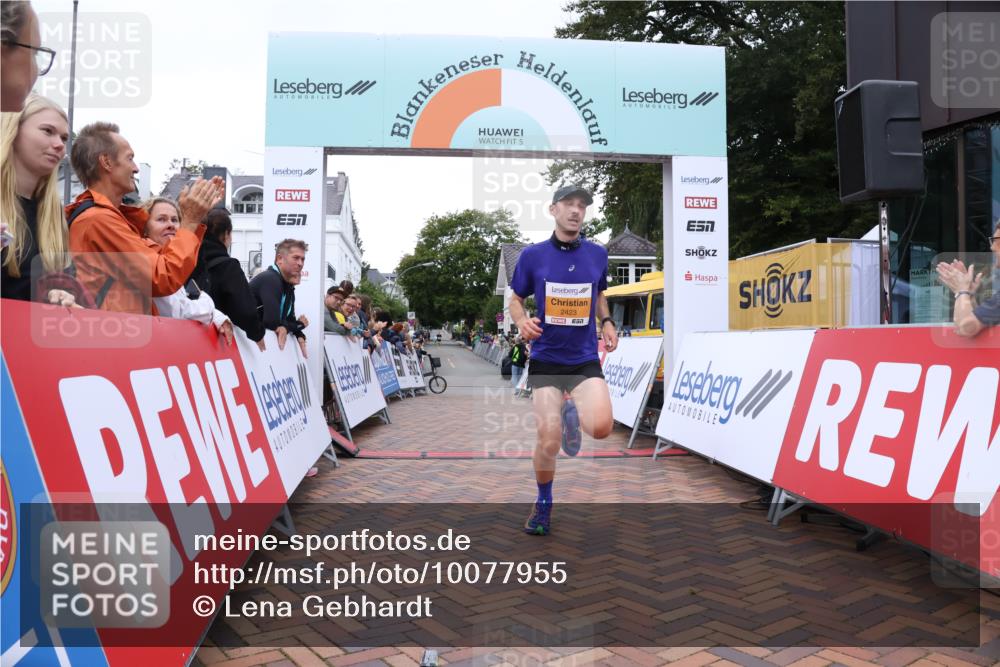 30.08.2026 - Blankeneser Heldenlauf Lena Gebhardt http://msf.ph/oto/10077955 30.08.2026 11:18:04 Ziel 2423 meine-sportfotos.de