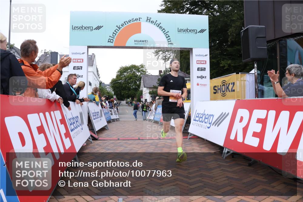 30.08.2026 - Blankeneser Heldenlauf Lena Gebhardt http://msf.ph/oto/10077963 30.08.2026 11:18:19 Ziel 2714 meine-sportfotos.de