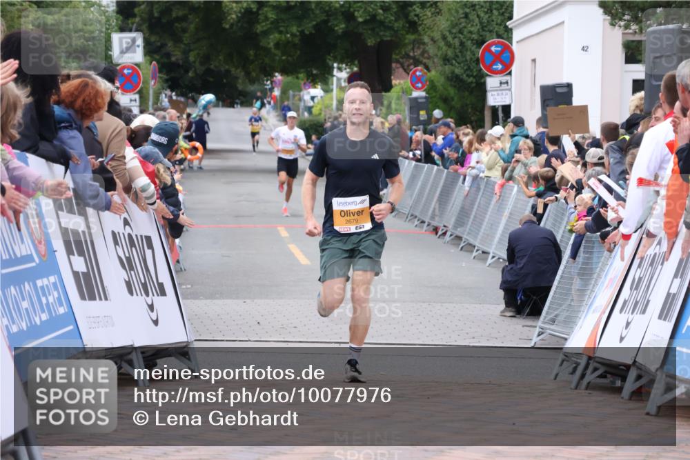 30.08.2026 - Blankeneser Heldenlauf Lena Gebhardt http://msf.ph/oto/10077976 30.08.2026 11:19:23 Ziel 2679 meine-sportfotos.de