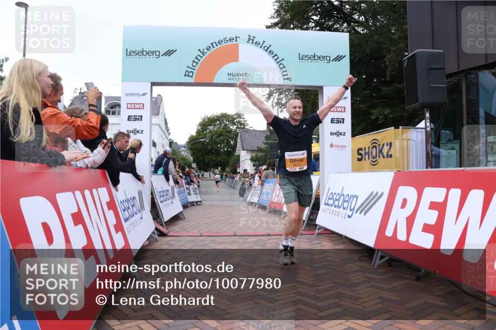 30.08.2026 - Blankeneser Heldenlauf Lena Gebhardt http://msf.ph/oto/10077980 30.08.2026 11:19:27 Ziel 2679 meine-sportfotos.de
