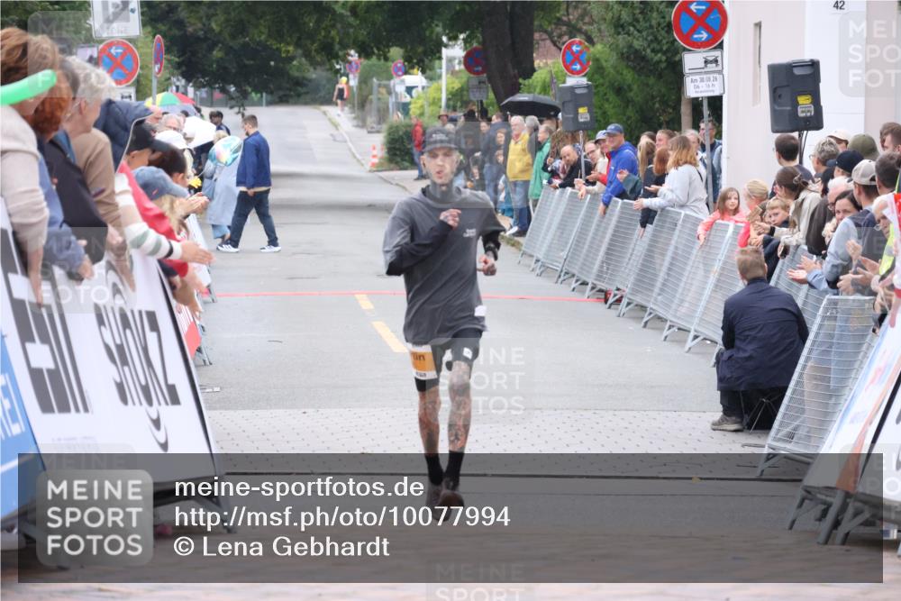 30.08.2026 - Blankeneser Heldenlauf Lena Gebhardt http://msf.ph/oto/10077994 30.08.2026 11:21:44 Ziel 2570 meine-sportfotos.de