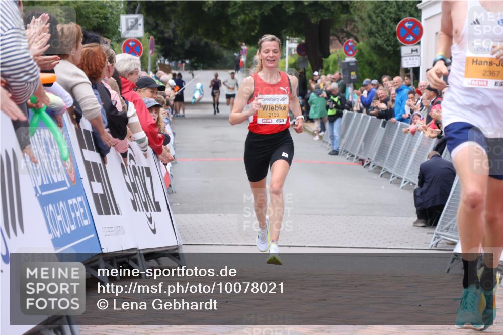 30.08.2026 - Blankeneser Heldenlauf Lena Gebhardt http://msf.ph/oto/10078021 30.08.2026 11:24:49 Ziel 2139, 2367 meine-sportfotos.de