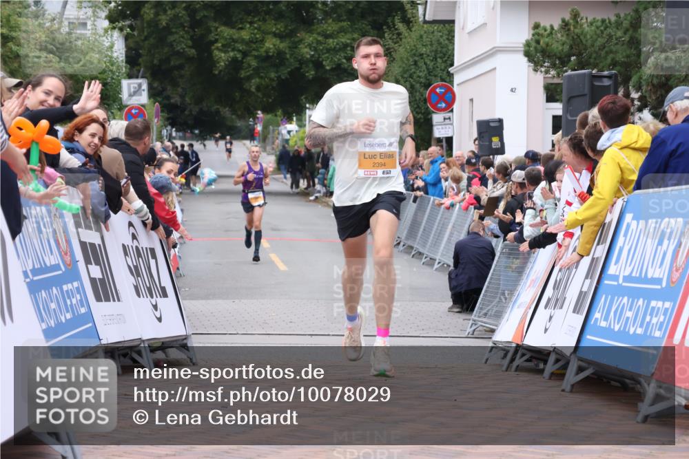 30.08.2026 - Blankeneser Heldenlauf Lena Gebhardt http://msf.ph/oto/10078029 30.08.2026 11:25:04 Ziel 2394 meine-sportfotos.de