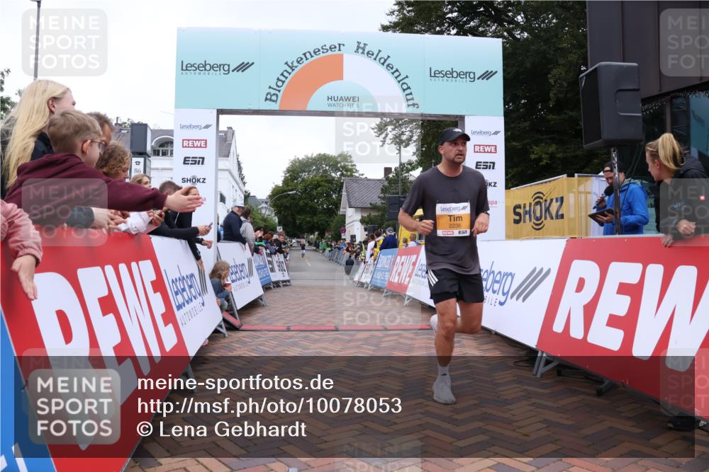 30.08.2026 - Blankeneser Heldenlauf Lena Gebhardt http://msf.ph/oto/10078053 30.08.2026 11:25:49 Ziel 2236, 2313 meine-sportfotos.de