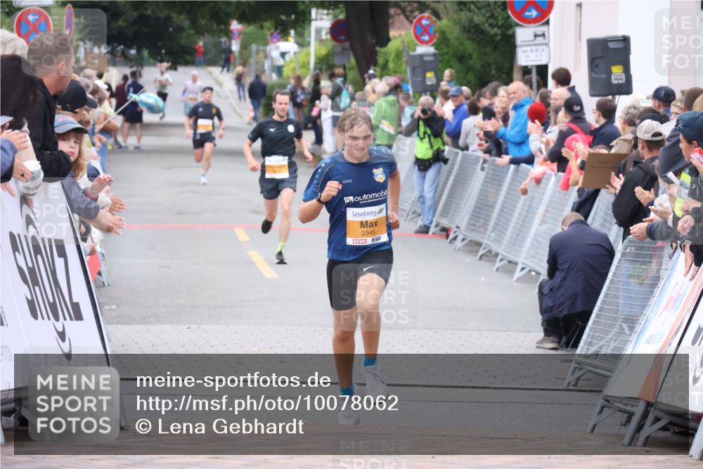 30.08.2026 - Blankeneser Heldenlauf Lena Gebhardt http://msf.ph/oto/10078062 30.08.2026 11:26:09 Ziel 2345 meine-sportfotos.de