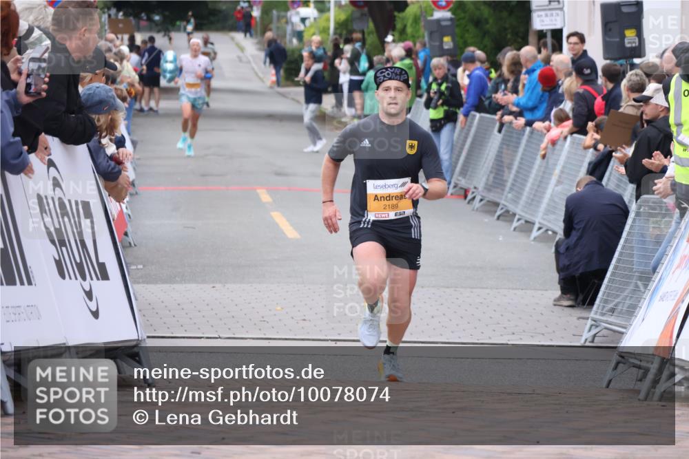 30.08.2026 - Blankeneser Heldenlauf Lena Gebhardt http://msf.ph/oto/10078074 30.08.2026 11:26:20 Ziel 2189, 2345, 2499 meine-sportfotos.de