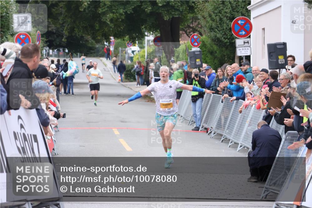 30.08.2026 - Blankeneser Heldenlauf Lena Gebhardt http://msf.ph/oto/10078080 30.08.2026 11:26:27 Ziel 2189 meine-sportfotos.de