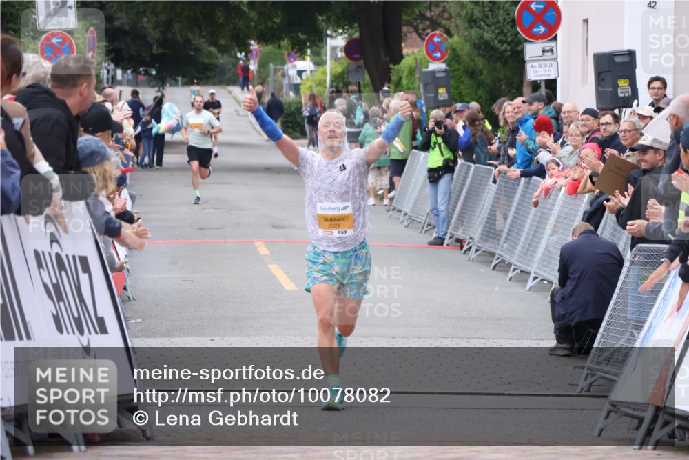 30.08.2026 - Blankeneser Heldenlauf Lena Gebhardt http://msf.ph/oto/10078082 30.08.2026 11:26:29 Ziel 2189 meine-sportfotos.de