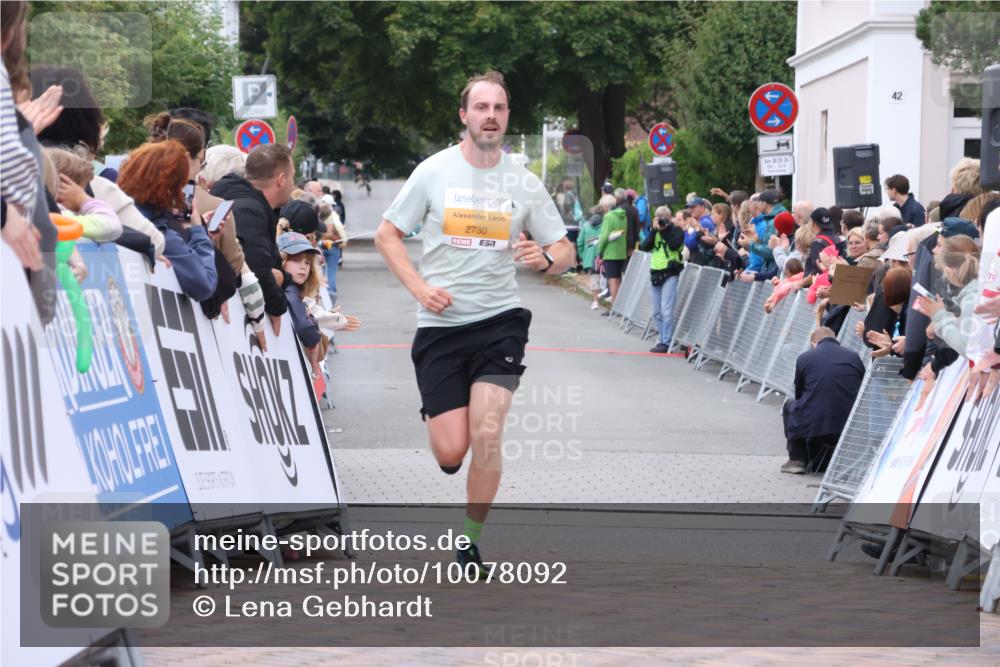 30.08.2026 - Blankeneser Heldenlauf Lena Gebhardt http://msf.ph/oto/10078092 30.08.2026 11:26:41 Ziel 2730, 2921 meine-sportfotos.de