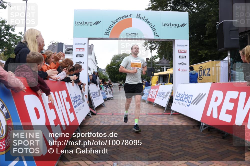 30.08.2026 - Blankeneser Heldenlauf Lena Gebhardt http://msf.ph/oto/10078095 30.08.2026 11:26:44 Ziel 2730 meine-sportfotos.de