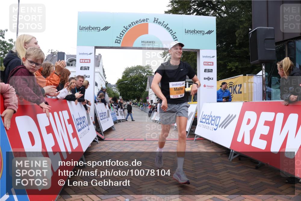 30.08.2026 - Blankeneser Heldenlauf Lena Gebhardt http://msf.ph/oto/10078104 30.08.2026 11:26:53 Ziel 2235 meine-sportfotos.de
