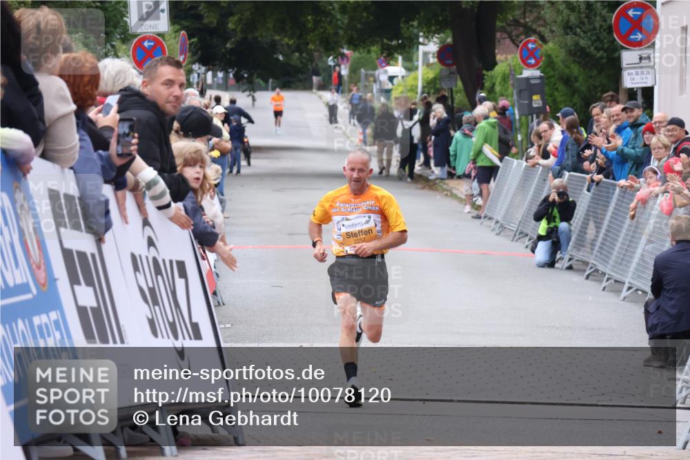 30.08.2026 - Blankeneser Heldenlauf Lena Gebhardt http://msf.ph/oto/10078120 30.08.2026 11:27:42 Ziel 2198, 2257 meine-sportfotos.de