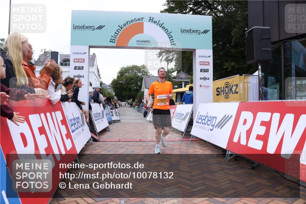 30.08.2026 - Blankeneser Heldenlauf Lena Gebhardt http://msf.ph/oto/10078132 30.08.2026 11:28:21 Ziel 2926 meine-sportfotos.de