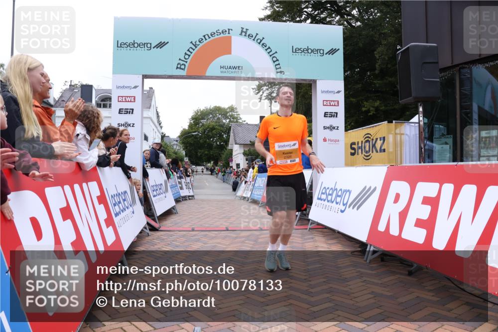 30.08.2026 - Blankeneser Heldenlauf Lena Gebhardt http://msf.ph/oto/10078133 30.08.2026 11:28:22 Ziel 2926 meine-sportfotos.de