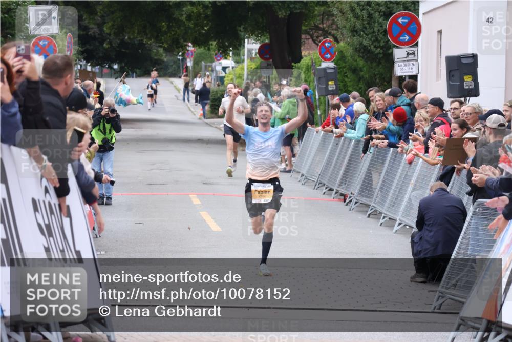 30.08.2026 - Blankeneser Heldenlauf Lena Gebhardt http://msf.ph/oto/10078152 30.08.2026 11:29:33 Ziel 2631, 2840 meine-sportfotos.de