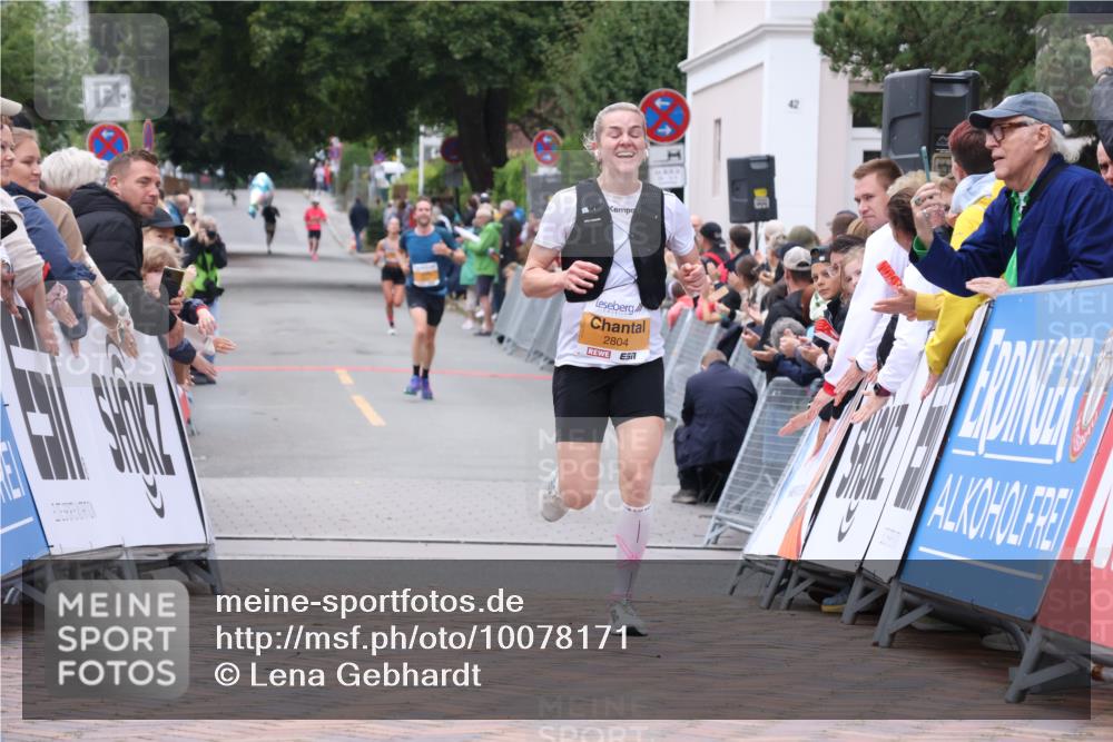 30.08.2026 - Blankeneser Heldenlauf Lena Gebhardt http://msf.ph/oto/10078171 30.08.2026 11:30:05 Ziel 2804 meine-sportfotos.de